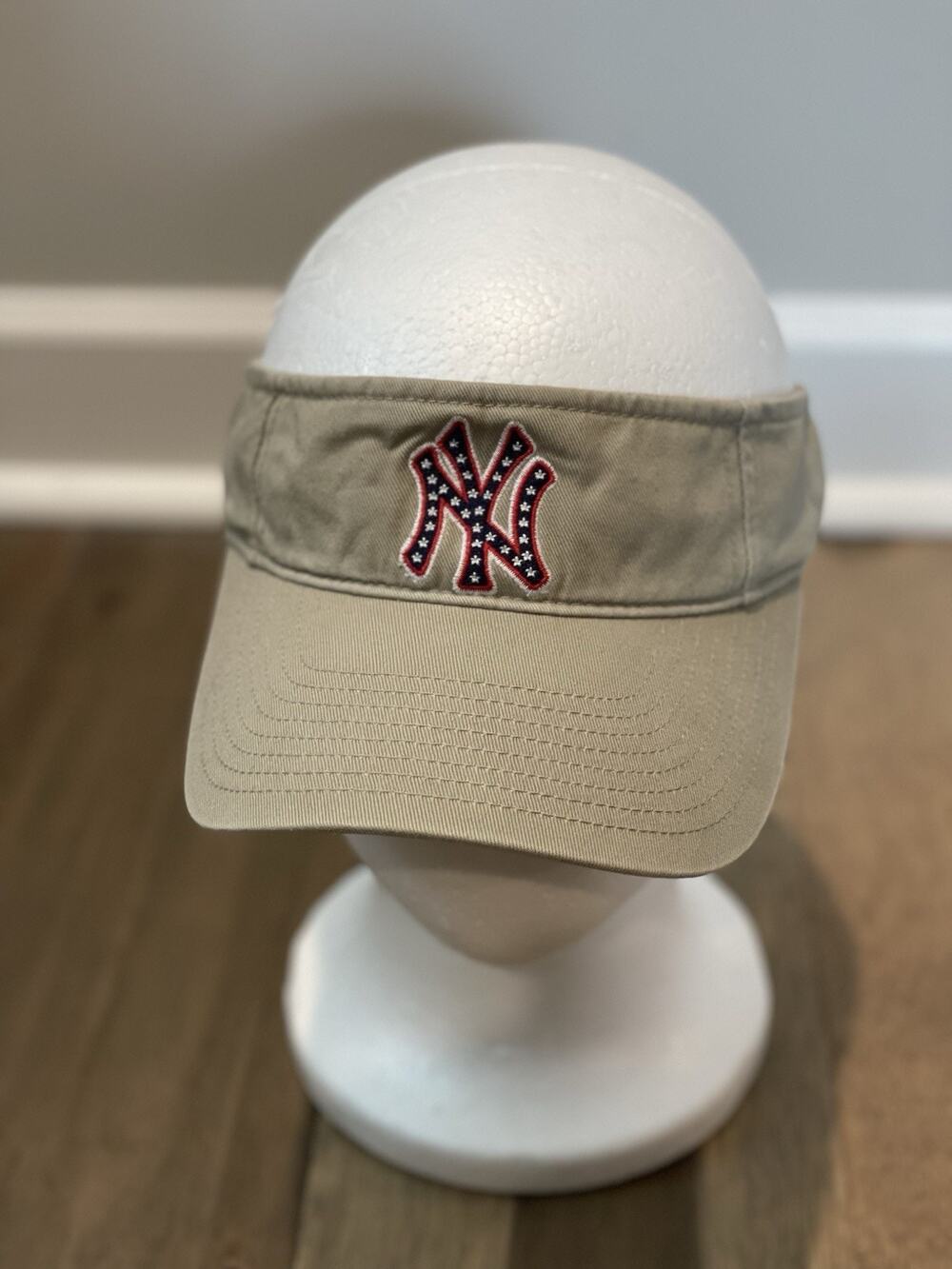 New York Yankees Hat SunVisor Strap Back Tan Blue with Star NY Baseball Logo